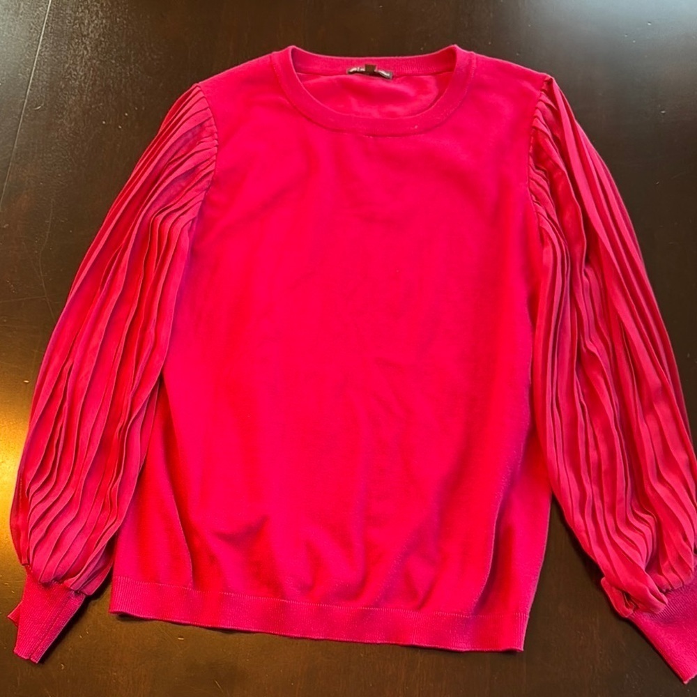 Adrianna Papell Red Pleated Sleeve Top